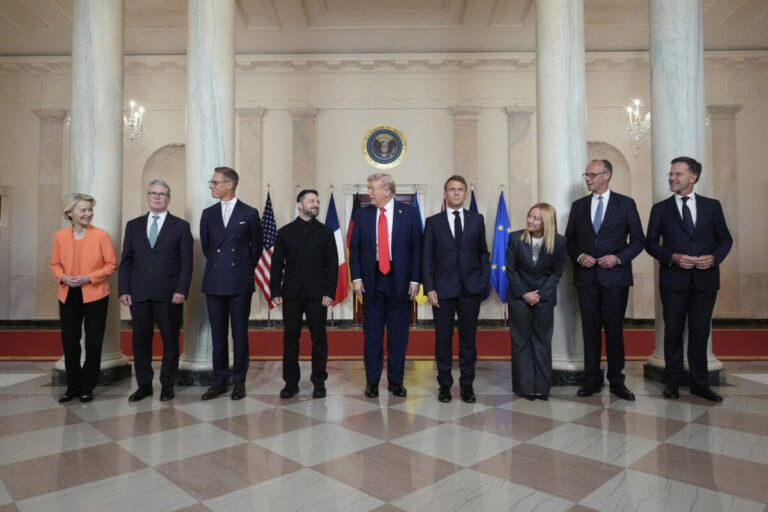 Pokazí si to Rusko u Trumpa svojimi postojmi? Expert kvituje hru európskych lídrov