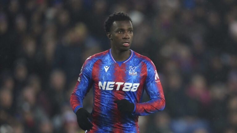 Hráči Crystal Palace ukončili víťaznú sériu majstrovského FC Liverpool – VIDEO