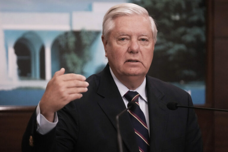 Lindsey Graham vyzval Maďarsko a Slovensko, aby ukončili nákupy ruskej ropy