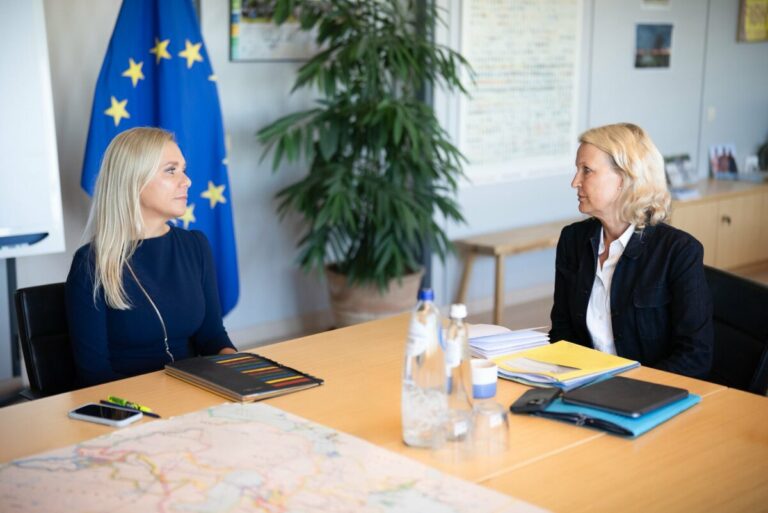 Ministerka Saková bola v Bruseli, hľadajú sa eurofondy pre energopomoc – FOTO