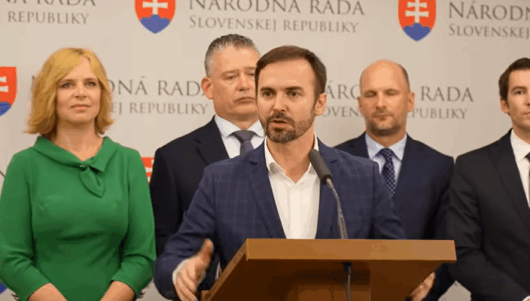 Papierový líder Progresívne Slovensko absolútne zlyhal v tom, že nevie spojiť celú opozíciu, vyčíta Šipoš – VIDEO