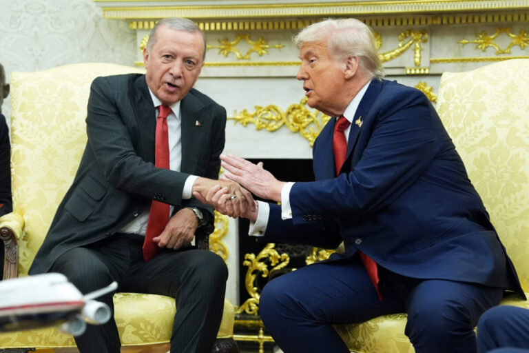 Erdoğan: Trump požiadal Turecko, aby presvedčilo Hamas prijať mierový plán pre Pásmo Gazy